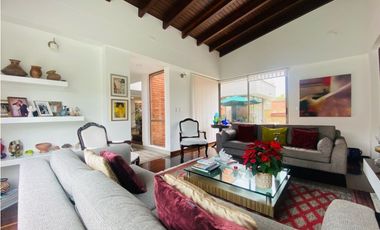 VENDO PRECIOSA CASA 266M2 EN CONJUNTO EXCLUSIVO CAJICA