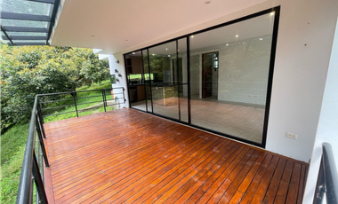 SE ARRIENDA CASA CAMPESTRE VIA CIRCASIA PEREIRA