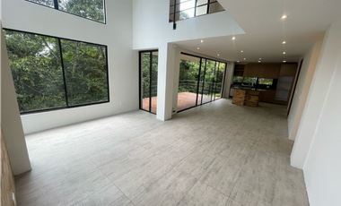 SE ARRIENDA CASA CAMPESTRE VIA CIRCASIA PEREIRA