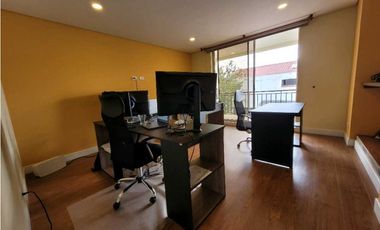 Venta amplia Casa Chia Urbana Oficinas/Vivienda