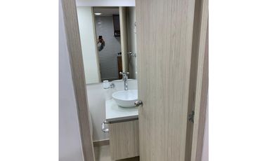 Apartamento en venta en la Felicidad, Los Nogales