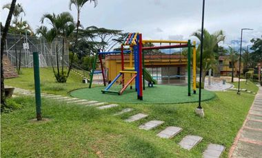 CASA PARA LA RENTA EN LA ESTRELLA SECTOR SURAMERICA