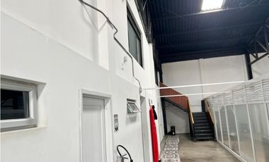 Bodega en Arriendo – Fontibón, Av. el dorado