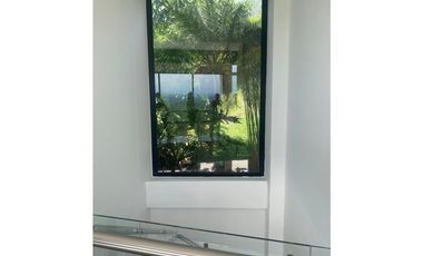 VENTA DE EXCLUSIVA CASA CAMPESTRE VIA A PUEBLO TAPAO QUINDO