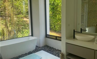 VENTA DE EXCLUSIVA CASA CAMPESTRE VIA A PUEBLO TAPAO QUINDO