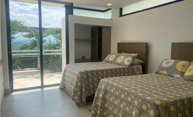 VENTA DE EXCLUSIVA CASA CAMPESTRE VIA A PUEBLO TAPAO QUINDO