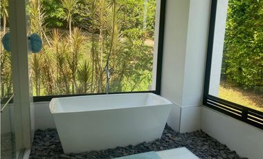 VENTA DE EXCLUSIVA CASA CAMPESTRE VIA A PUEBLO TAPAO QUINDO