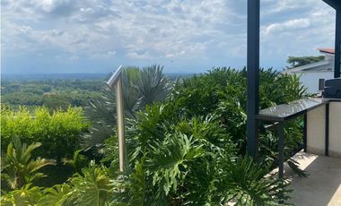 VENTA DE EXCLUSIVA CASA CAMPESTRE VIA A PUEBLO TAPAO QUINDO