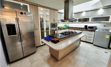 Casa para la venta en el Poblado
