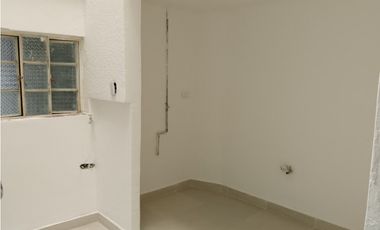 ACSI 1294. Local en arriendo centro de Mosquera, Cundinamarca.