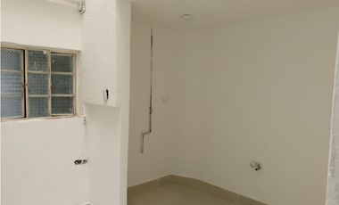 ACSI 1294. Local en arriendo centro de Mosquera, Cundinamarca.