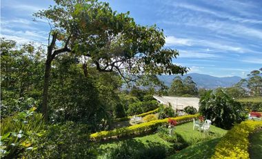 Casa Independiente en Venta en El Poblado sector Los Balsos