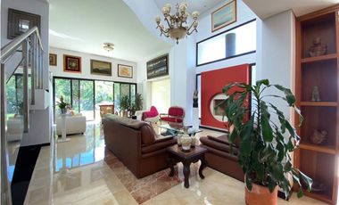 Casa Independiente en Venta en El Poblado sector Los Balsos