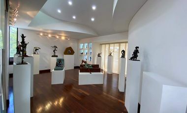 Casa Independiente en Venta en El Poblado sector Los Balsos