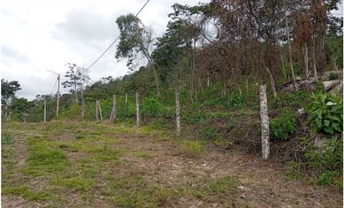 LOTE SE VENDE MESITAS DEL COLEGIO