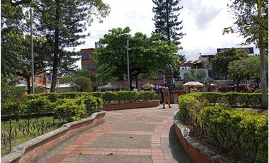 LOTE SE VENDE MESITAS DEL COLEGIO