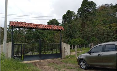 LOTE SE VENDE MESITAS DEL COLEGIO