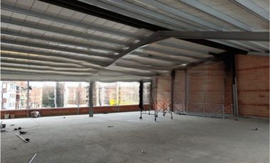 BODEGA EN RENTA Y VENTA UBICADA EN LA AMERICA