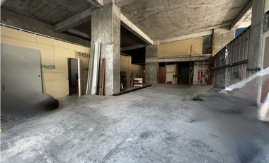 Local comercial en Venta, Torre Mirall, Chepevera Monterrey, N.L.