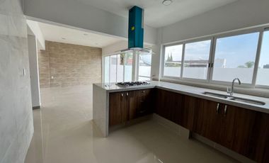 Casa en venta en FRACC. JARDINES DE AHUATLAN CUERNAVACA MORELOS