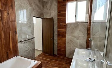 Casa en venta en FRACC. JARDINES DE AHUATLAN CUERNAVACA MORELOS