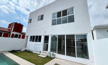 Casa en venta en FRACC. JARDINES DE AHUATLAN CUERNAVACA MORELOS