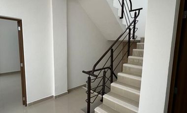 Casa en venta en FRACC. JARDINES DE AHUATLAN CUERNAVACA MORELOS