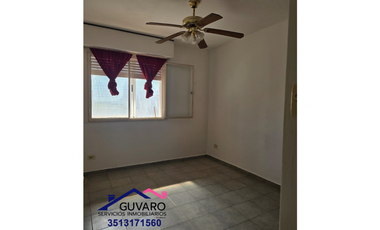 DEPTO DE 2 DORM. EN BARRIO SAN MARTIN C/BALCON