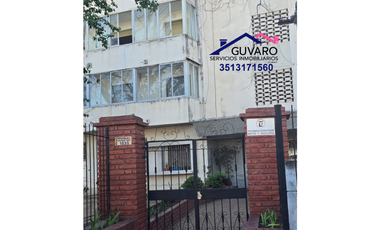DEPTO DE 2 DORM. EN BARRIO SAN MARTIN C/BALCON