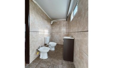 Venta casa 3 dormitorios  cochera doblle y pileta Santa Candida