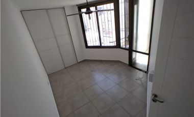 DEPTO UN DORMITORIO - BALCON - ZONA PATIO OLMOS - Bº CENTRO