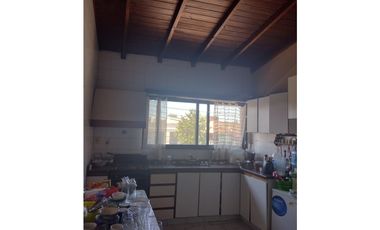 LOCAL COMERCIAL c/ DEPOSITO y VIVIENDA VENTA MARTINEZ