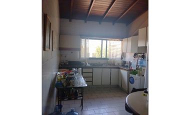 LOCAL COMERCIAL c/ DEPOSITO y VIVIENDA VENTA MARTINEZ