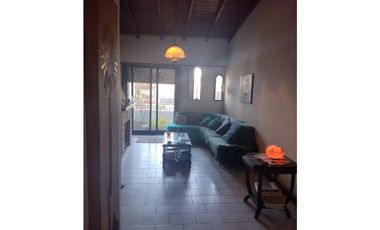 LOCAL COMERCIAL c/ DEPOSITO y VIVIENDA VENTA MARTINEZ