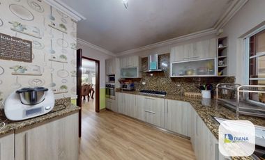 Venta de casa en Bosques de Cibeles