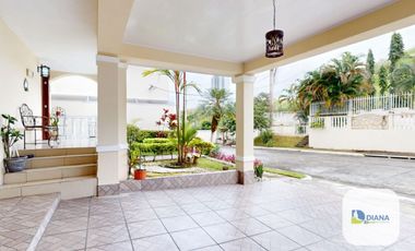 Venta de casa en Bosques de Cibeles