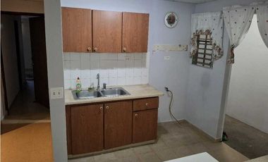 CASA A LA VENTA URBANIZACION PARQUES DEL OESTE ARRAIJAN