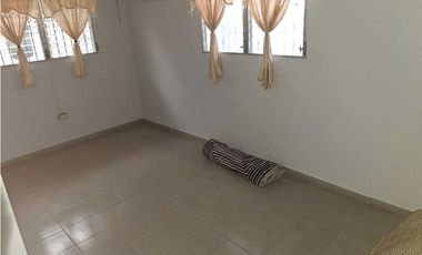 CASA A LA VENTA URBANIZACION PARQUES DEL OESTE ARRAIJAN