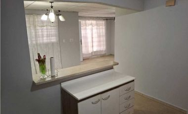 CASA A LA VENTA URBANIZACION PARQUES DEL OESTE ARRAIJAN