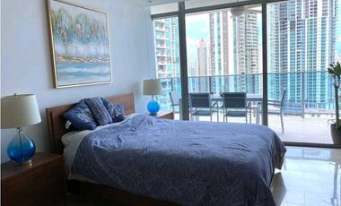 Se Vende o.Alquila Apto.en.Grand Tower modelo.K