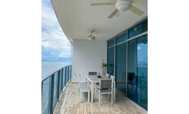 Se Vende o.Alquila Apto.en.Grand Tower modelo.K