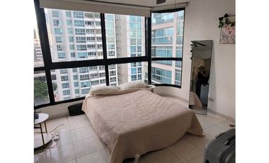 Se vende apto en.Ave balboa Coral Reef