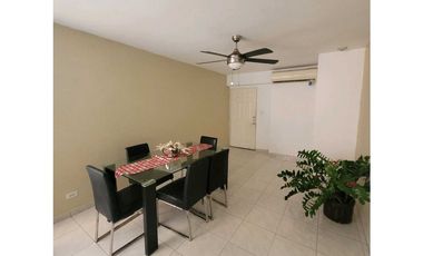 Se vende apto en.Ave balboa Coral Reef
