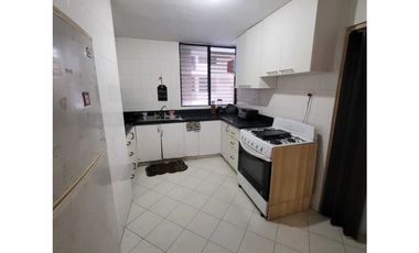 Se vende apto en.Ave balboa Coral Reef