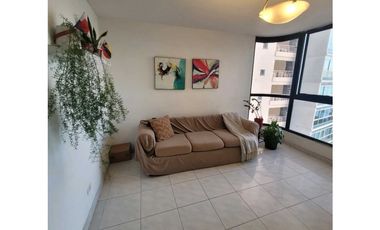 Se vende apto en.Ave balboa Coral Reef