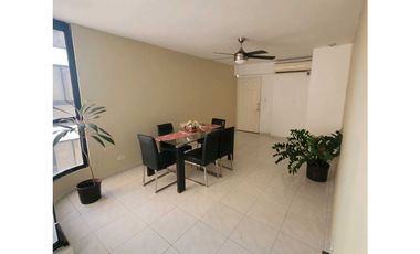 Se vende apto en.Ave balboa Coral Reef