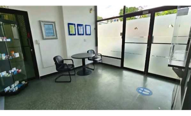 GALERA COMERCIAL EN EL INGENIO 430M2 VIA PRINCIPAL