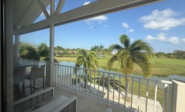 Se Vende Casa en Buenventura, Frente al Lago