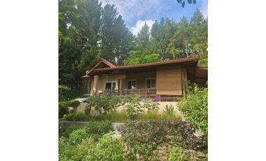 En venta casa en Altos de María