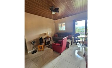 En venta casa en Altos de María